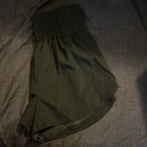 Women’s High Rise Shorts